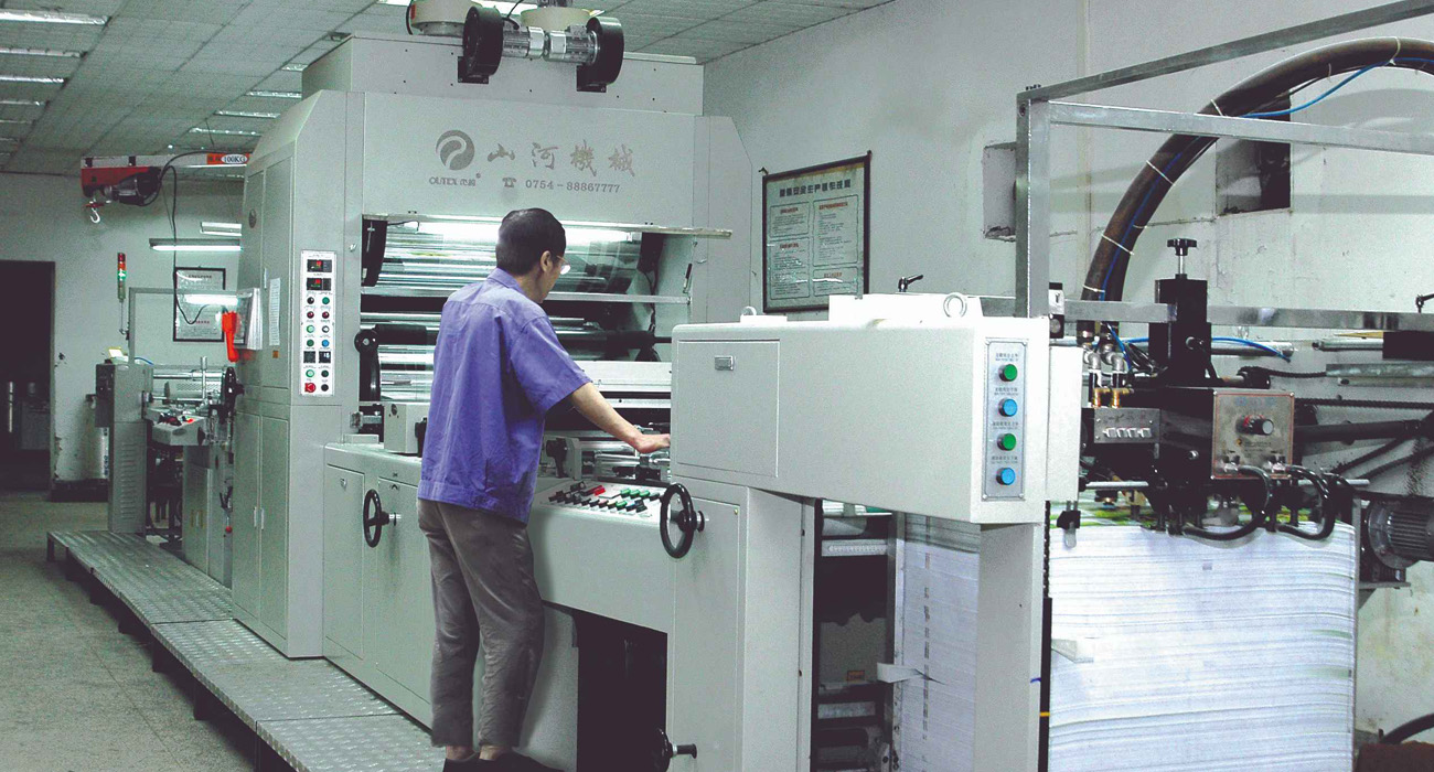 全自(zi)動複膜(mo)機