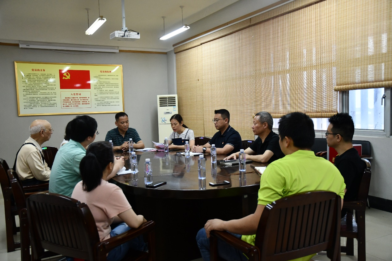 印務集團(tuan)順利完成(cheng)黨組織重(zhong)組構建及(ji)支委選舉(ju)工作